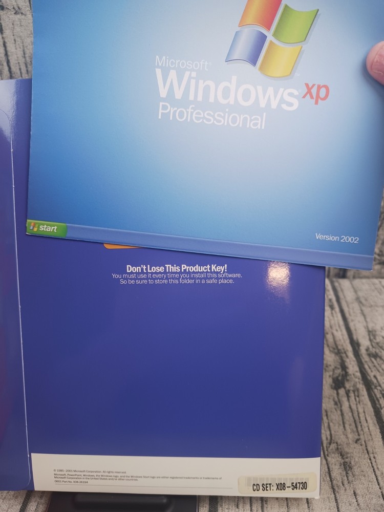 Microsoft Windows XP Professional, Retail, UPGRADE - Pre-Owned, Good Condition