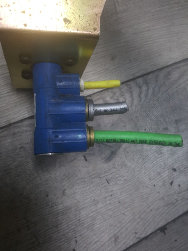 Bendix Trailer Brake Control Valve 21314716