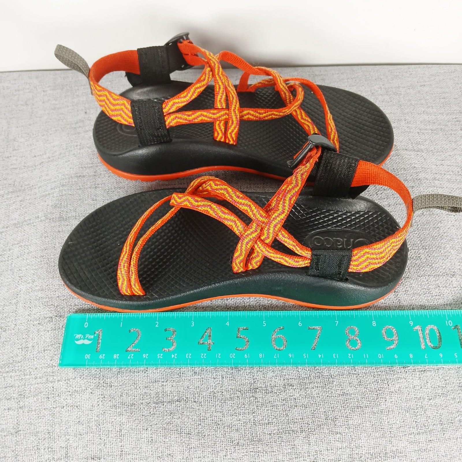 Chaco Z Cloud Womens Sandals Orange Yellow Chevron Double Strap Hiking Size 8