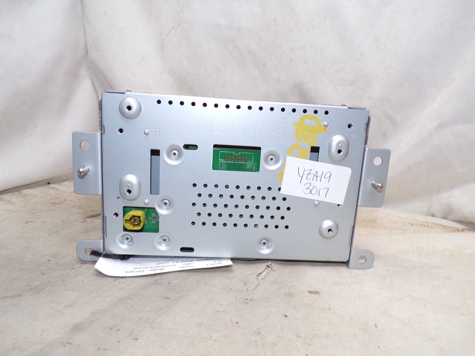 16 17 18 Ford Escape Sync 3 Radio 8" Touch Display Screen GJ5T-18B955-SB YZA19