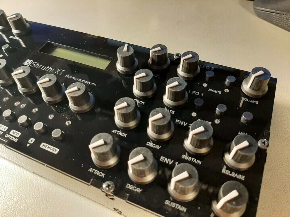 Shruthi XT with SMR4