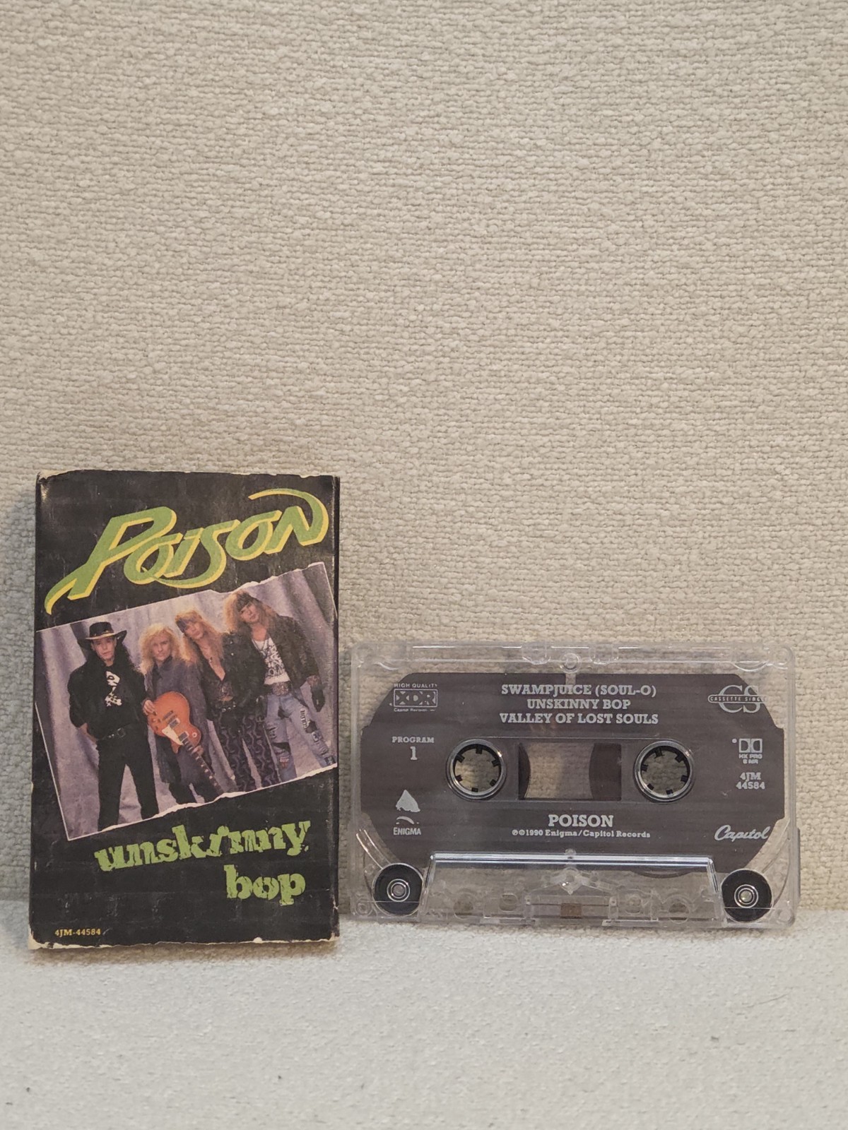 6 Poison Single Cassette