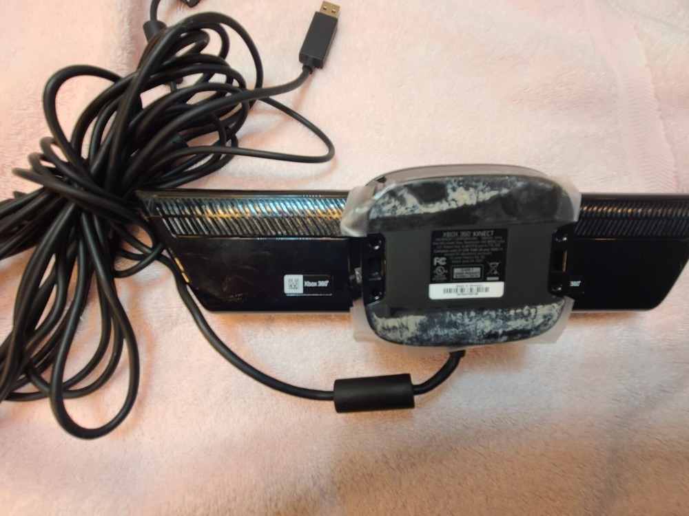 Xbox 360 Kinect Sensor Bar Camera Only Model 1414 w/ AC Power Adapter