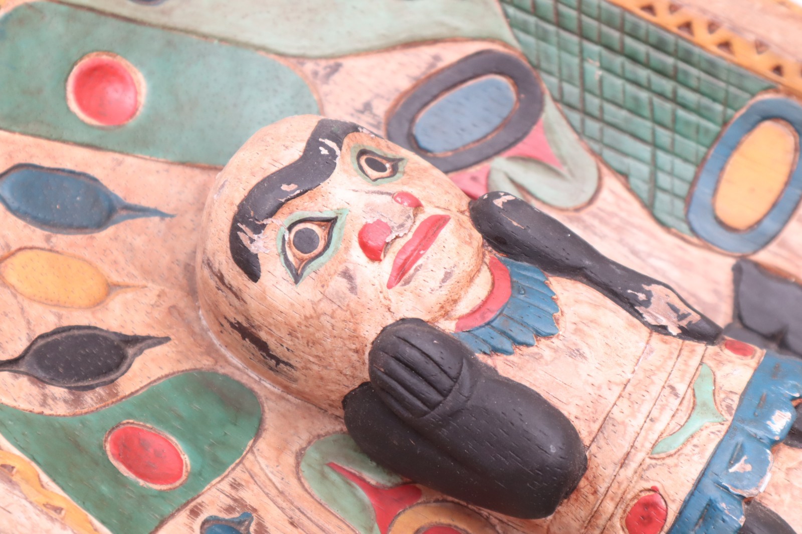 Vintage Northwest Coast Tlingit Carved Effigy Totem Bowl First Nations 19" Art