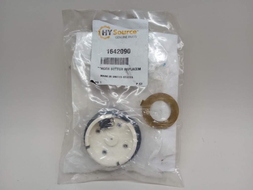 Hyster 1642090 Horn Button Replacement Kit