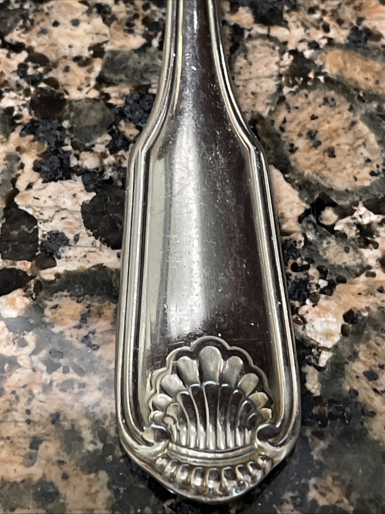 Oneida CLASSIC SHELL Stainless CUBE Silverware Flatware YOUR CHOICE