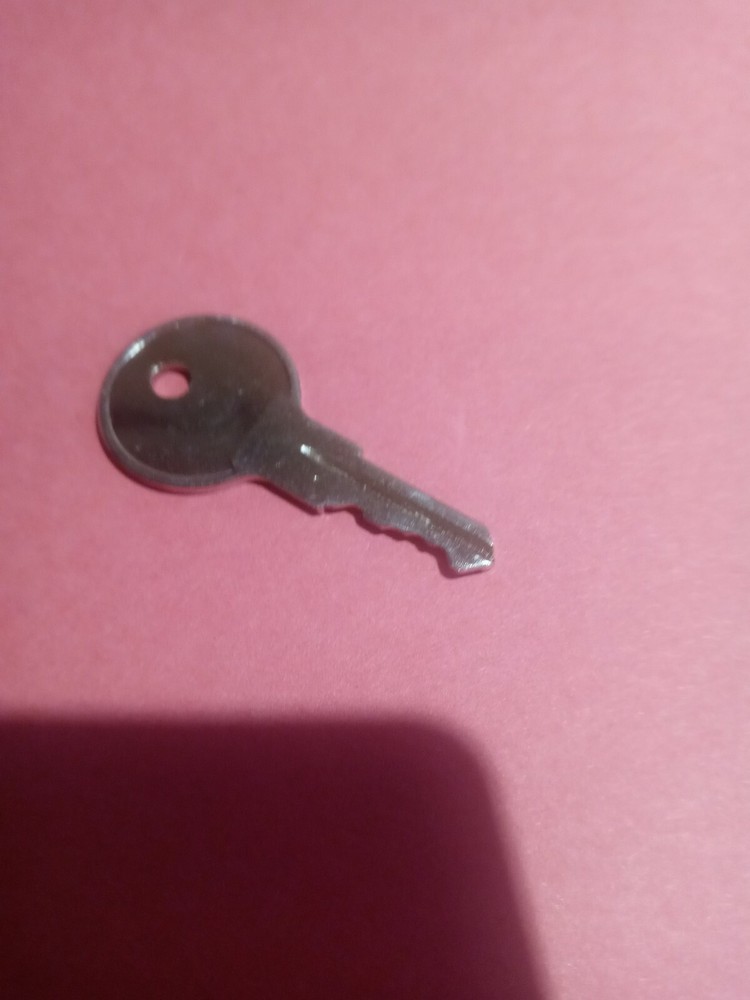 Key For Traulsen 358 - 60024 - 00 Core Key
