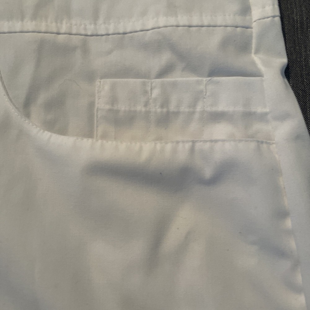 Landau white lab coat pockets nwt womens 8