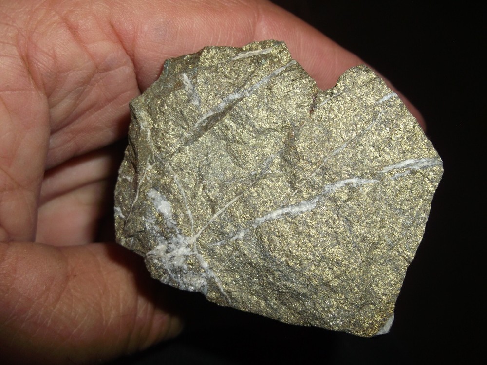 Gold, silver, copper, 340 grams samples ,ore high grade .