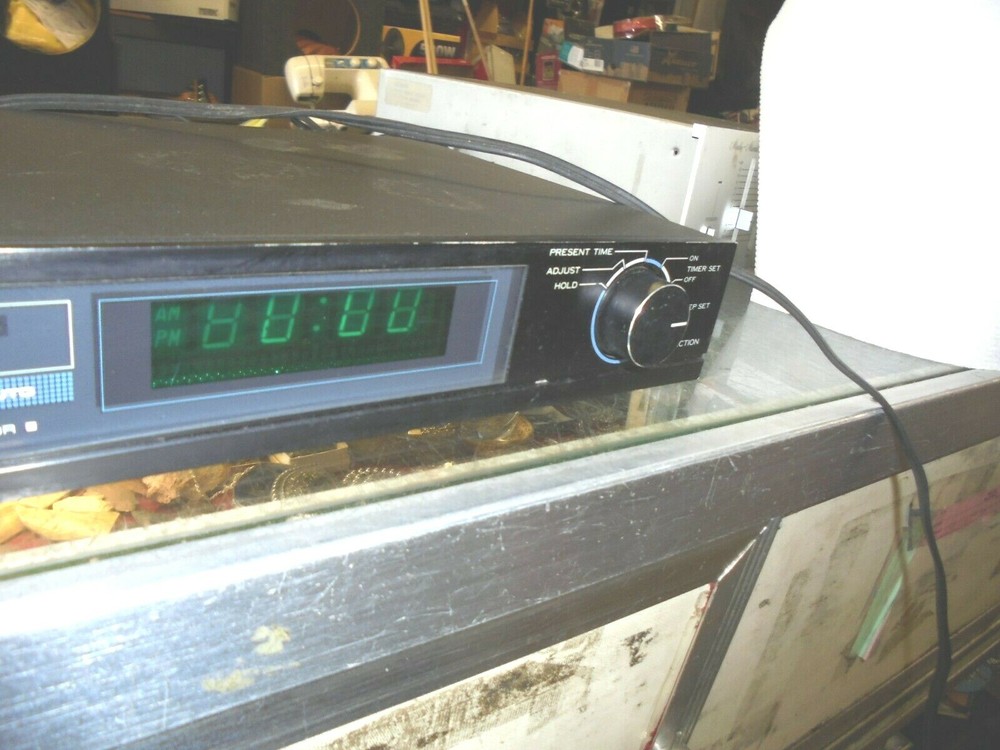VINTAGE KENWOOD AUDIO TIMER MODEL: AT-52B