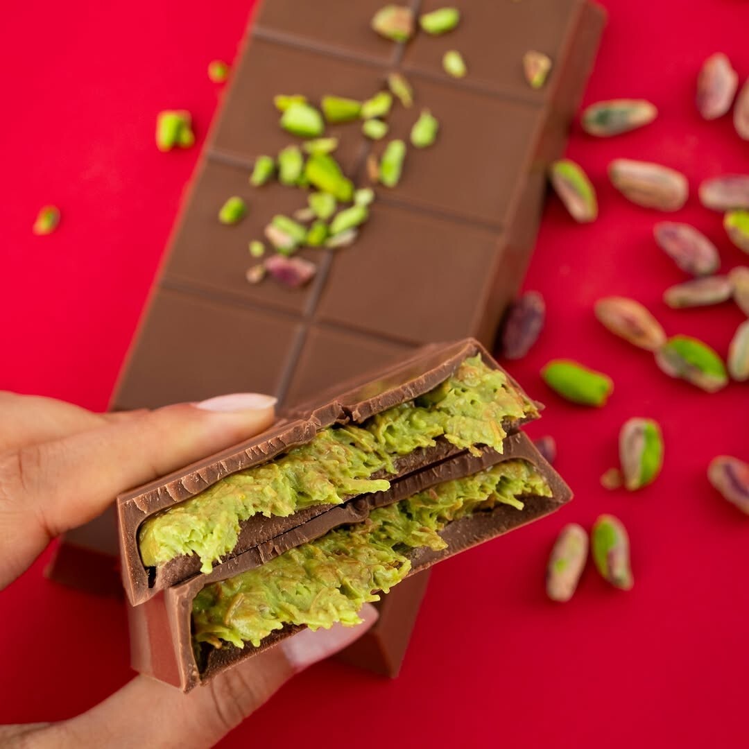 PatisLove Dubai Chocolate Bar 200g – Premium Gourmet Chocolate, Pistachio