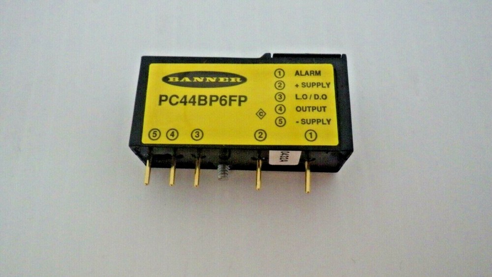 BANNER ENGINEERING PC44BP6FP FIBER OPTIC SENSOR MODULE 10-30VDC (32275) NIB