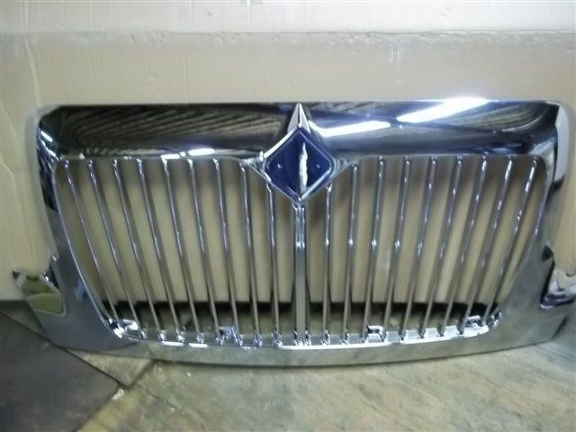 International 4300 Grille