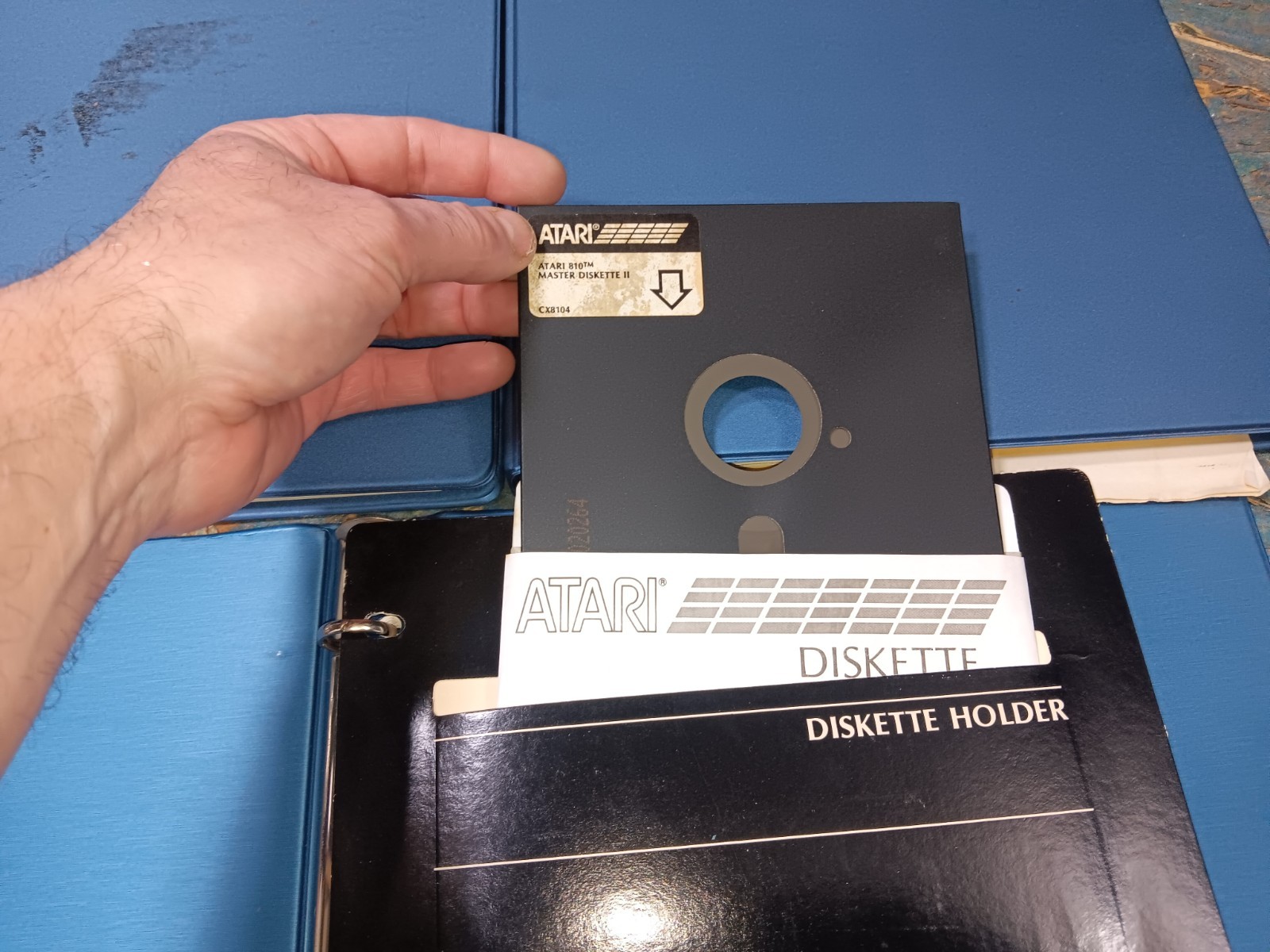 Atari 800 EXACT FLOPPY SYSTEM DISKS & MANUALS/BINDERS-BOTH TESTED-GOOD-SEE ALL