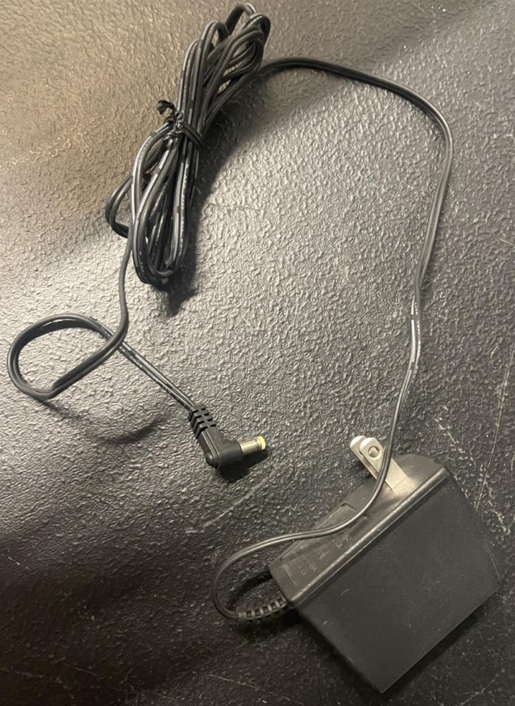 Generic PS-0005 AC Adpater Model U090035D