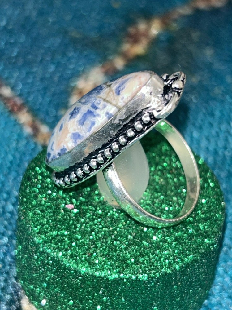 Highborn Vampire Entity Haunted – Dark Seduction Energy • Prosperity Ring🧲