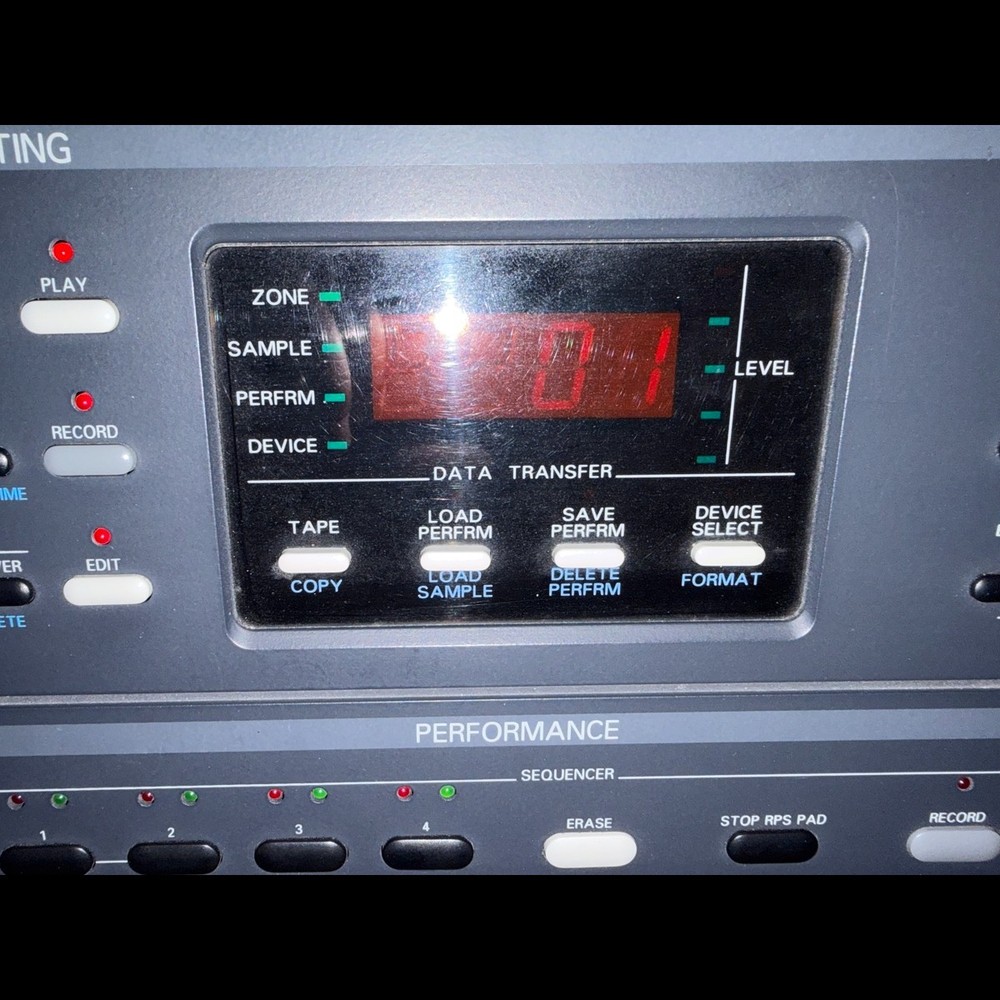 Roland JS-30 Sampling Workstation 8 Bit Sampler