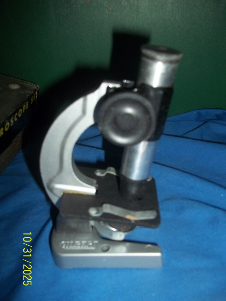 Vintage Gilbert No 5 Microscope Set