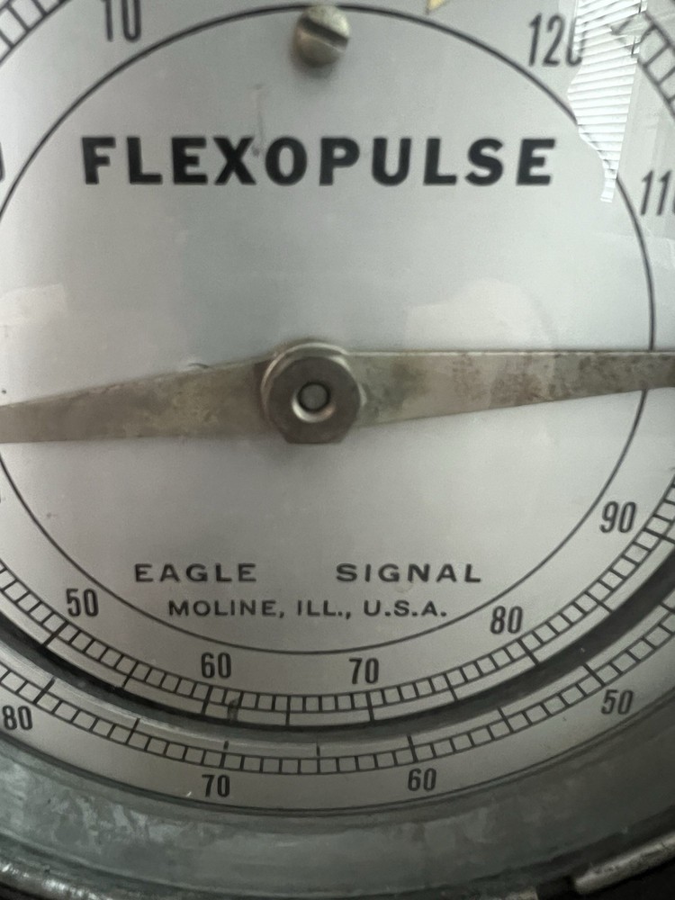 Vintage Eagle Signal Corp FLEXOPULSE Industrial Countdown Timer. Not tested