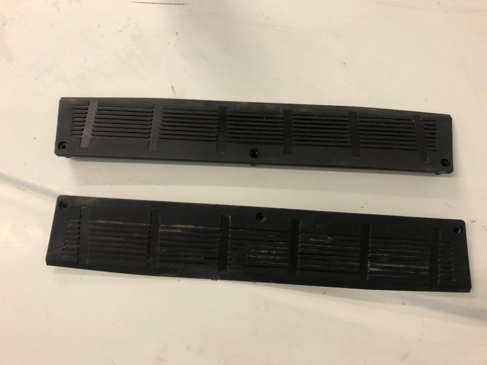 Mack ANTHEM (AN) POLY THRESHOLD Trim/Panel | P/N 25110763