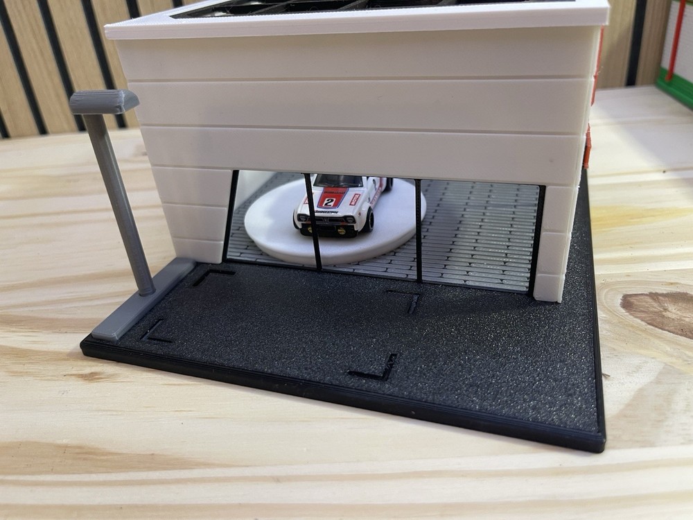 1/64 Scale Honda Dealership Building 3D Printed Model