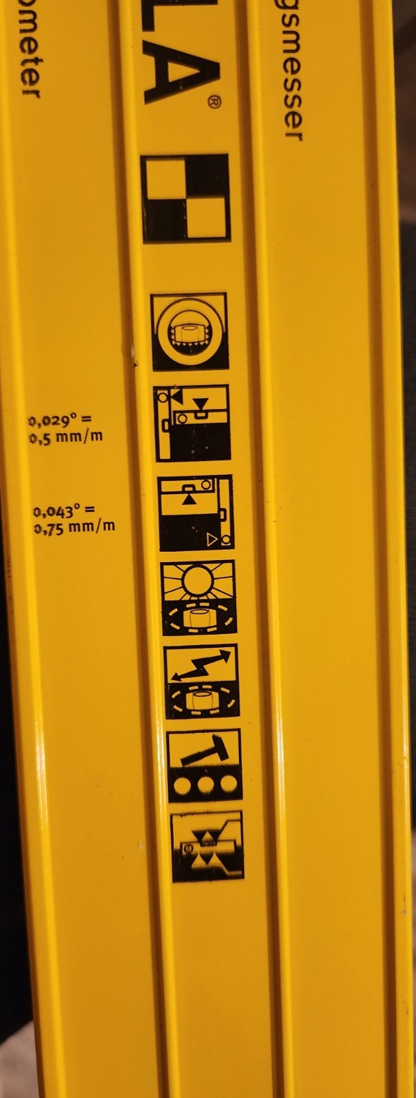 Stabila 48” / 120cm Level Electronic Level With Carrying Case