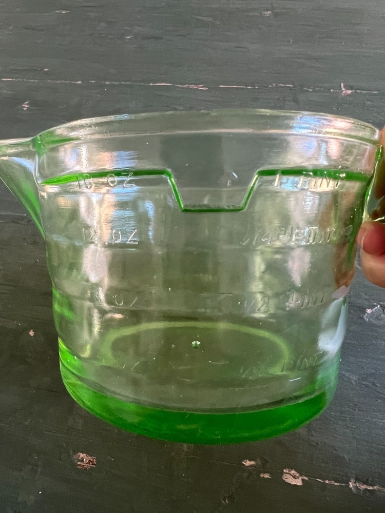 Green Uranium Depression Glass Measuring Cup