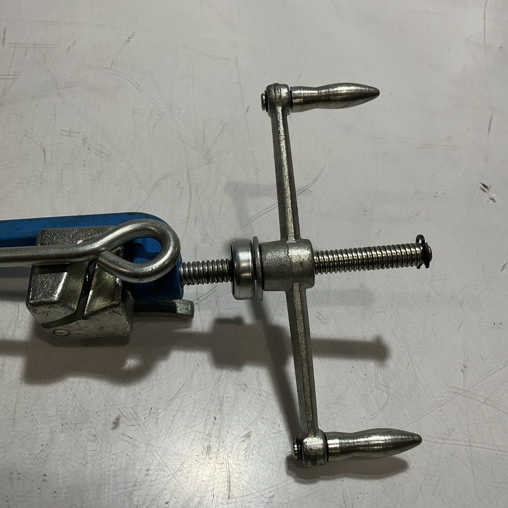 BAND-IT DENVER STRAPPING CLAMP TOOL