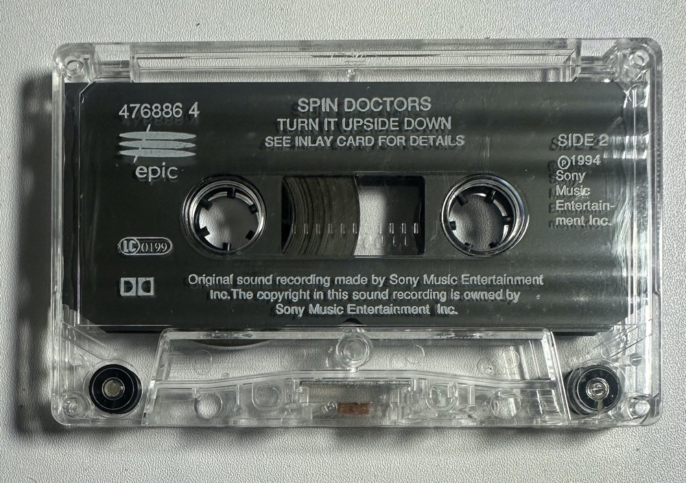 SPIN DOTORS TURN IT UPSDIDE DOWN CASSETTE TAPE EX / EX CONDITION