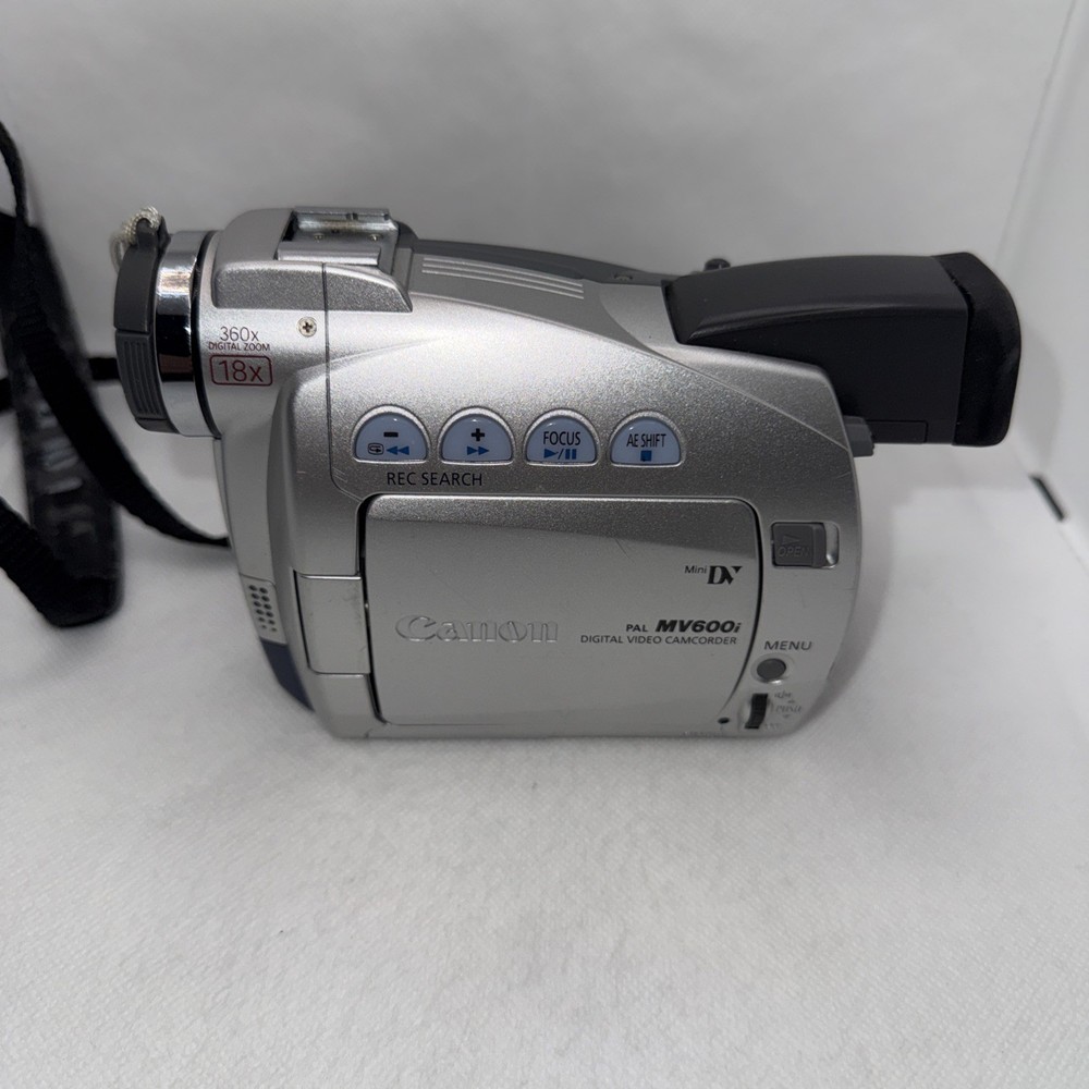 CANON MV600i DVD Compact Digital Video Camcorder Untested