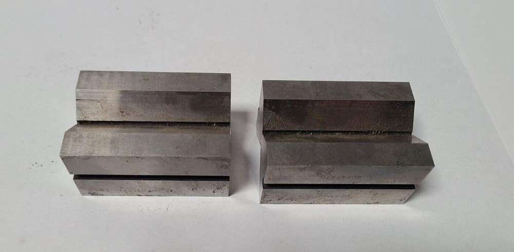 Fowler 40 x 45 x 70 V-Block Set