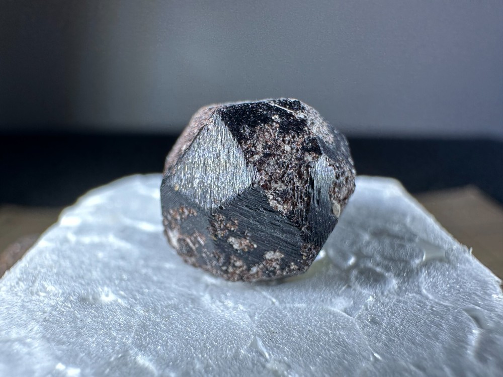 ☆ Thumbnail - RUBY RED GARNET - Gem Quality - Thomas Range UTAH ☆982