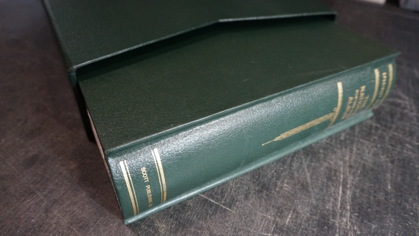 Gorgeous collection of Plate number coils in Scott album 1988-2015 MNH stamps