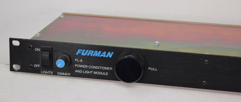 Furman PL-PRO 20-AMP Rack Mountable Power Conditioner & Light Module 8 Outlets