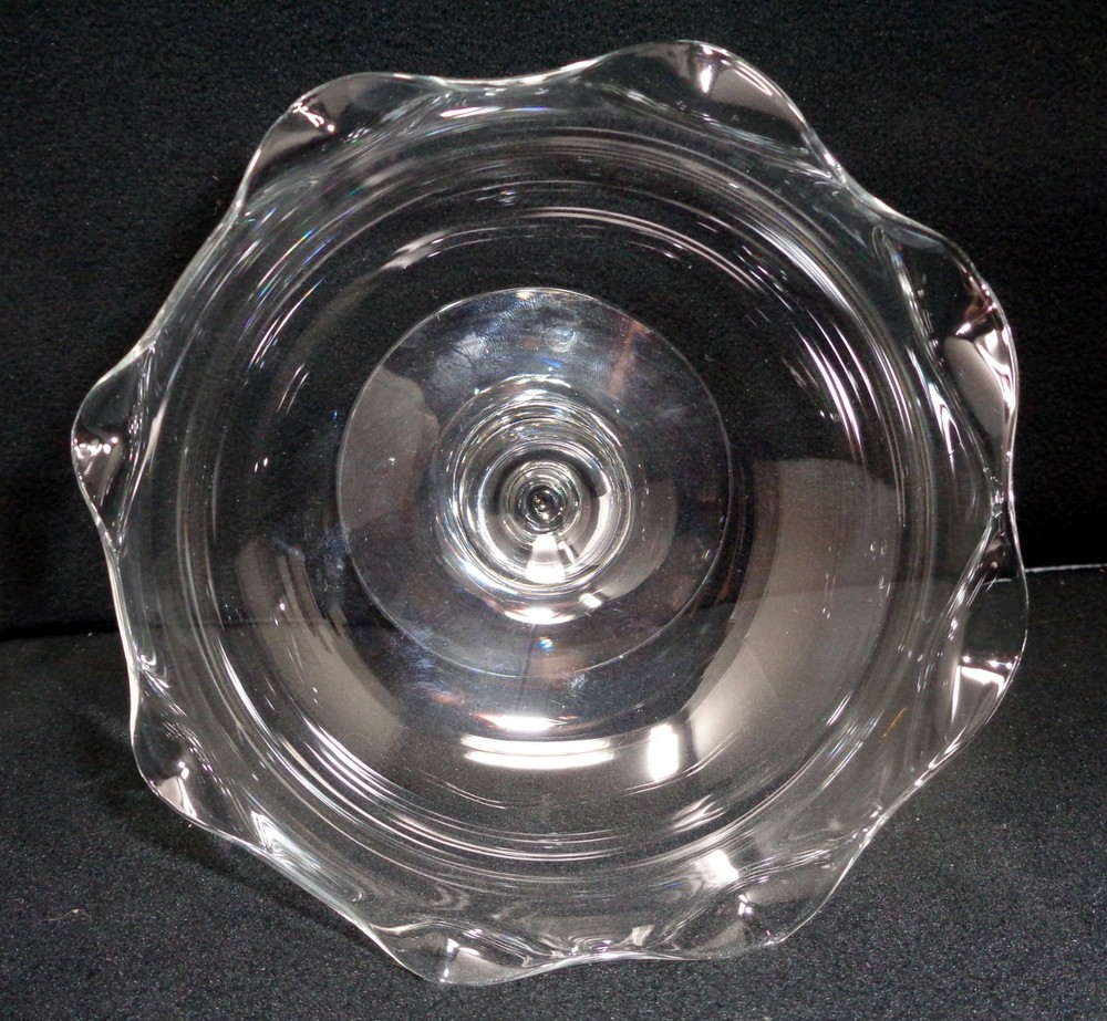 Ruffled Pedestal Candy Dish
