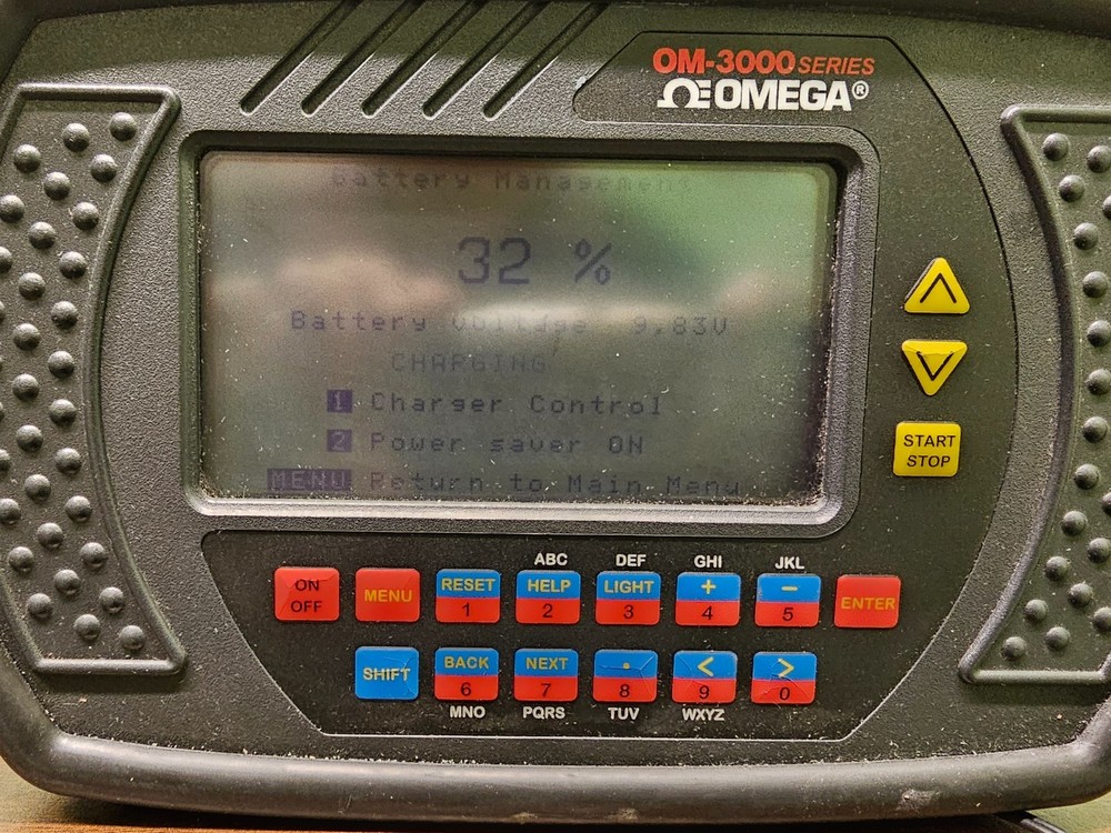 Omega OM-3000 Portable Data Logger