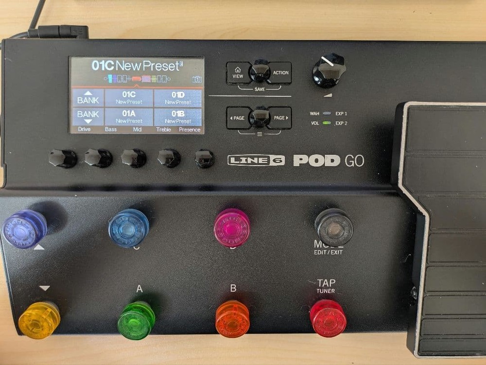 Line 6 POD GO Multi-Effects Processor