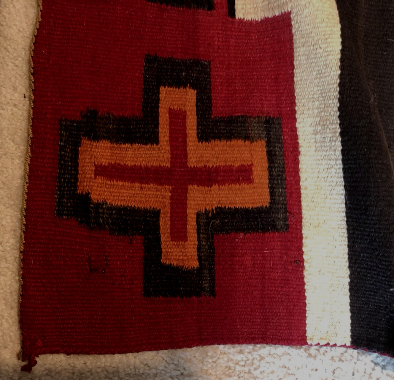 NAVAJO 2nd or 3RD PHASE? Very Old CHIEFS BLANKET Authentic w/Crosses Circa 1895