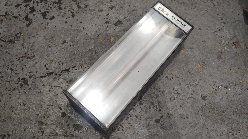 Eveready Captain Fluorescent Light 1970's 1980's