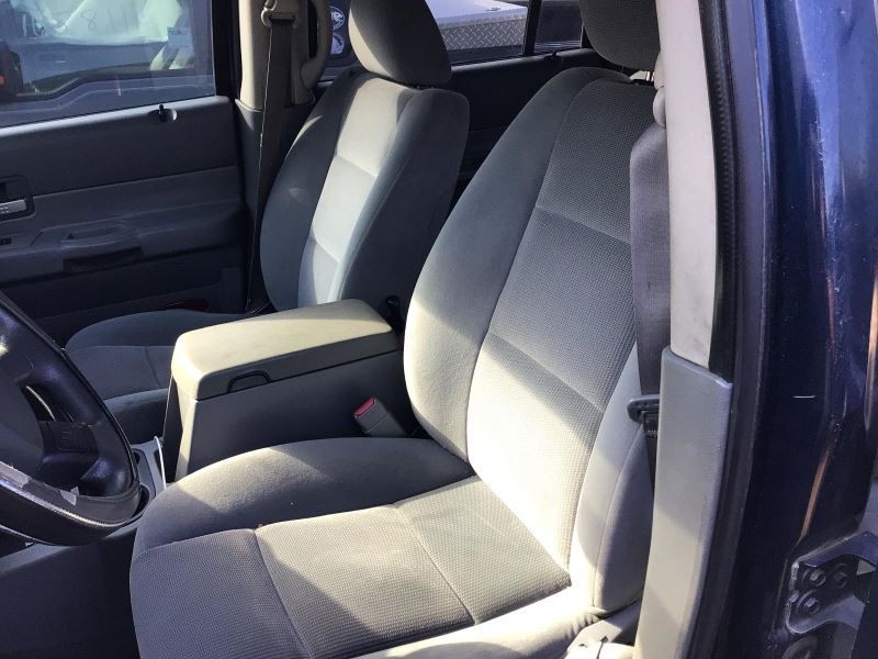 Fuse Box Engine Without Tow Package Fits 04-06 DURANGO 2818654