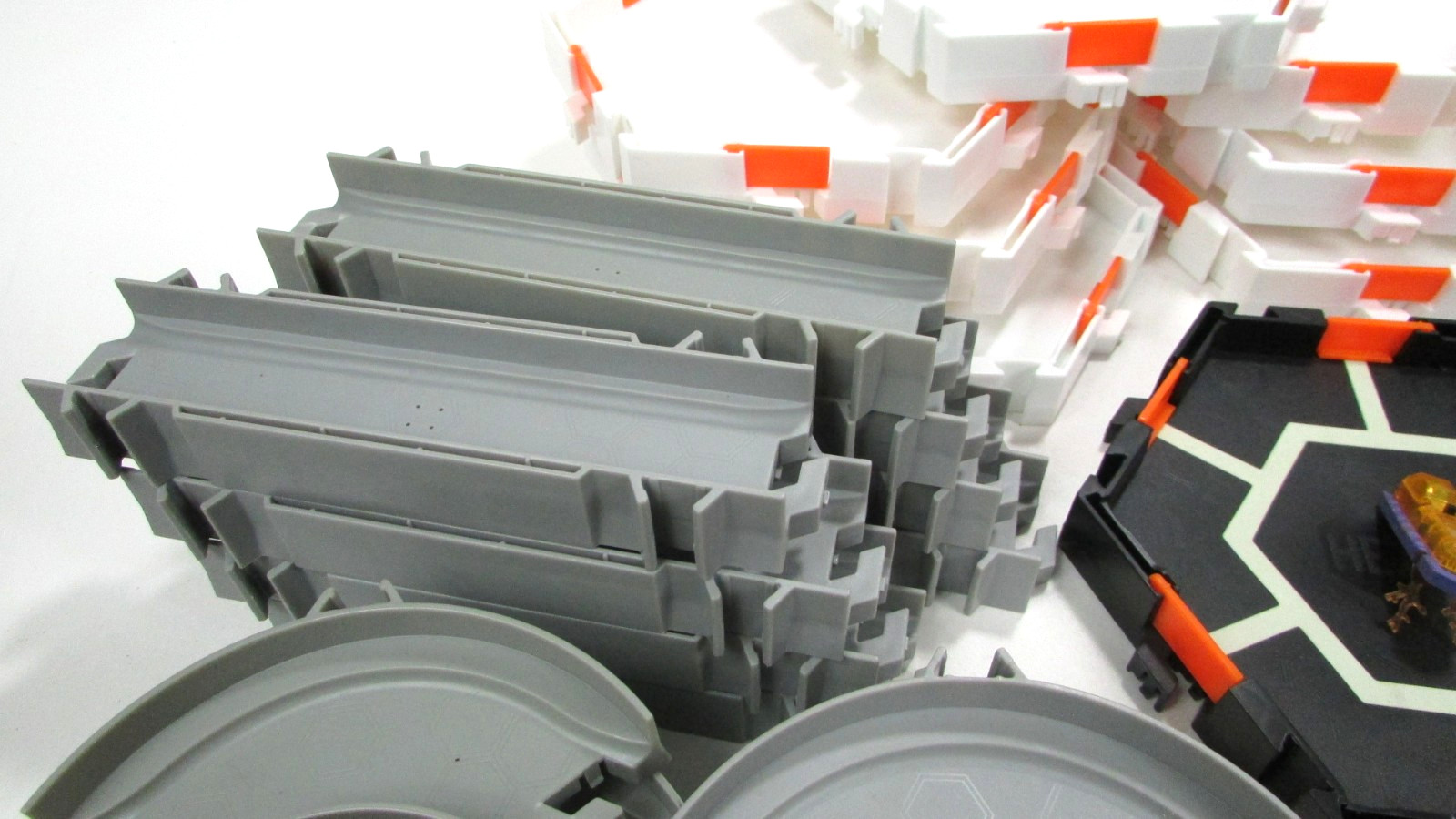 *READ* Set of 45 Hex Habitat Tracks Accessories Curved Straight Playset + Bug