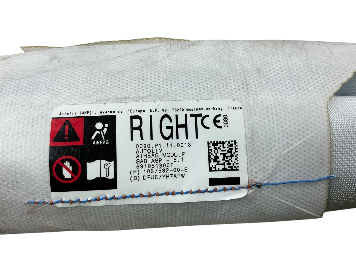 2016-2023 Tesla Model X front right side seat airbag 1037582-00-E
