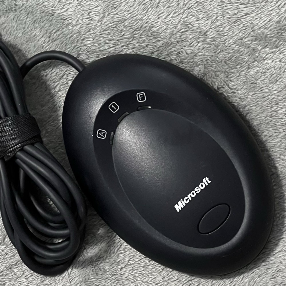 Microsoft Wireless Desktop Mouse Keyboard Receiver 3.1 Model 1028 Canada 210