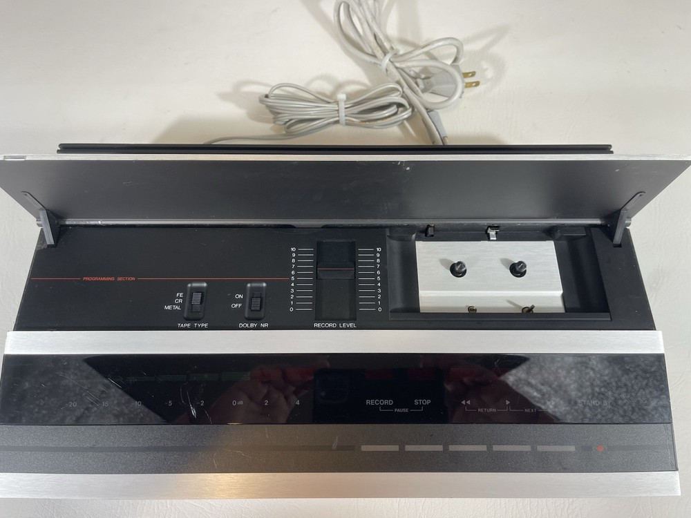 Bang & Olufsen Cassette Deck Model Beocord 2000 Type 2923 Clean - Read!