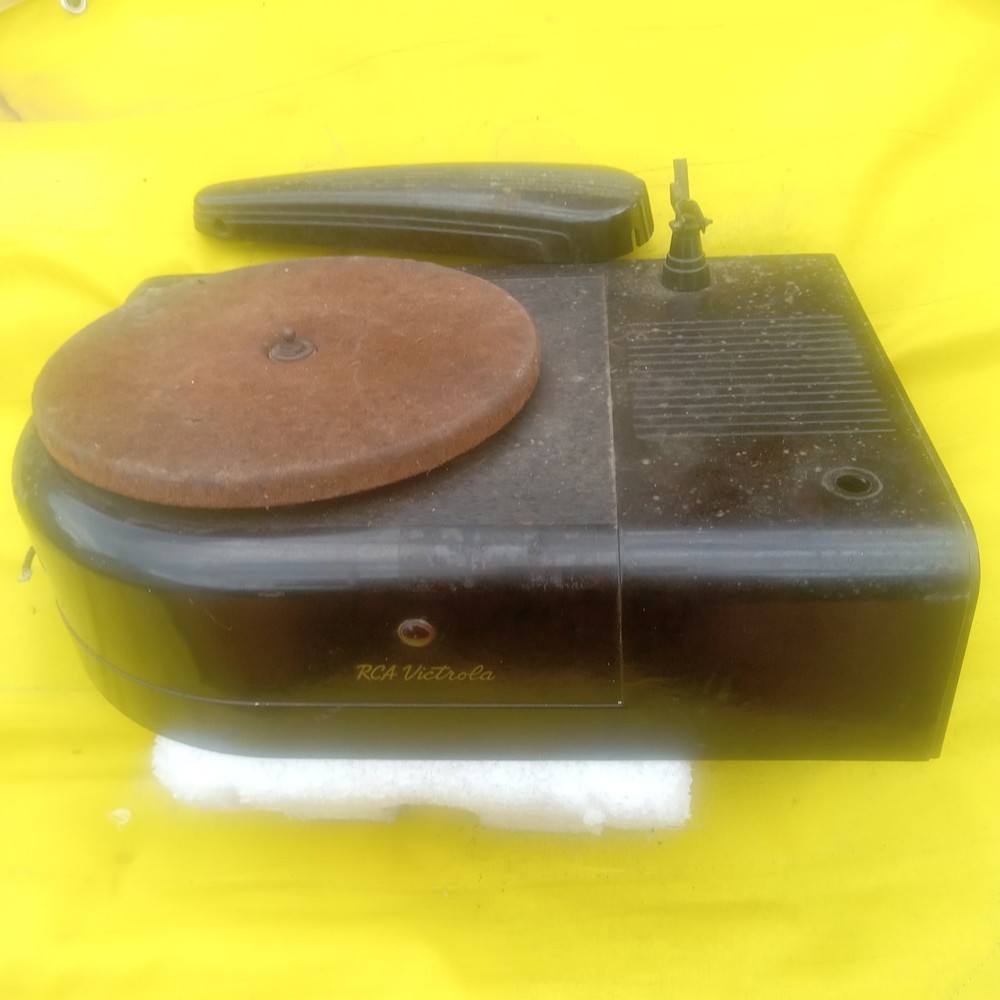 RCA VICTROLA PARTS.