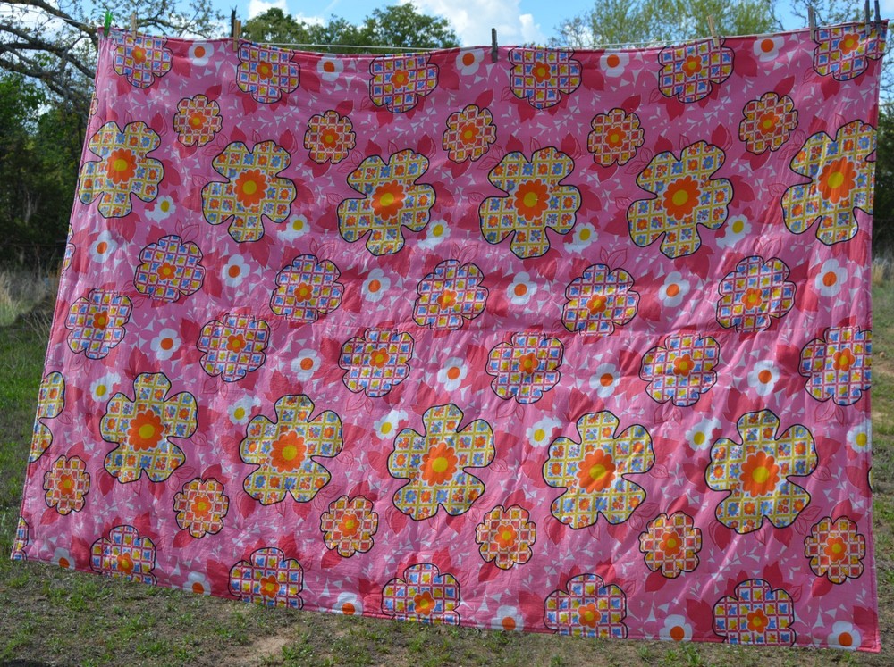 Homemade pink/red tied method patchwork quilt 57x82"