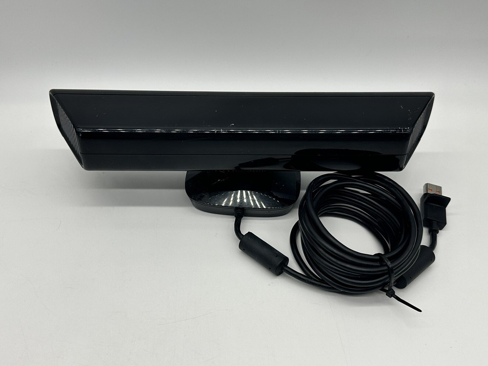 "Microsoft Xbox 360 Kinect Sensor Model 1414 - Motion Tracking, Voice Control.