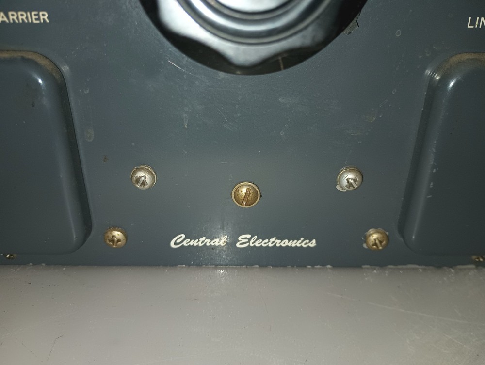 Central Electronics 100V Multiphase SSB Ham Transmitter Vintage Powers On