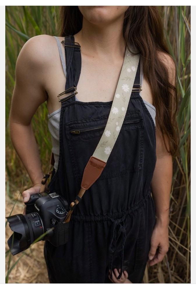 Wildtree Daisy Camera Strap Width 1.5" Adjustable From 36"-58” NEW!!!