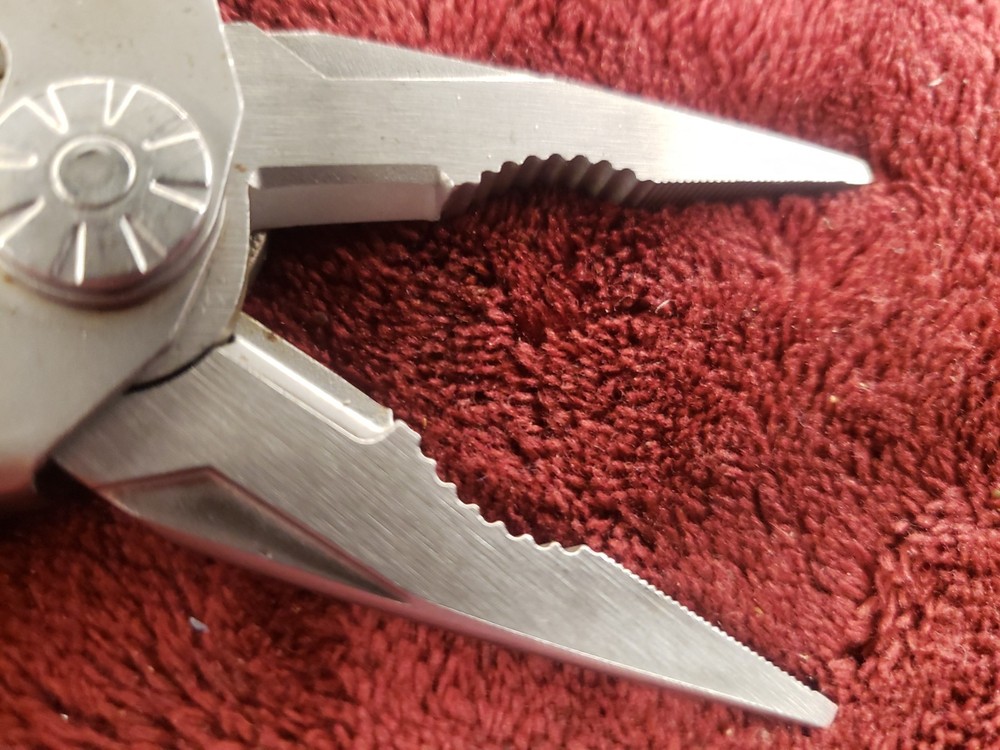 🔪🔪🔪 Gerber Diesel Multi-Tool knife pliers s